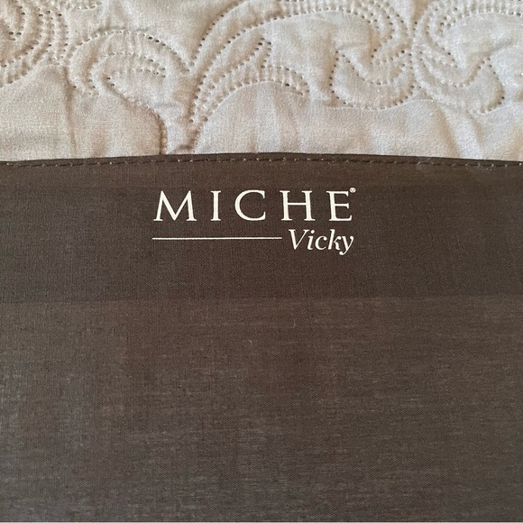 MICHE Interchangeable Cover “Vicky” Classic Shell for the Miche base bags - Picture 5 of 5